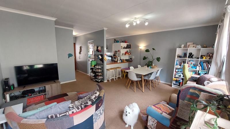 To Let 2 Bedroom Property for Rent in Oakglen Western Cape
